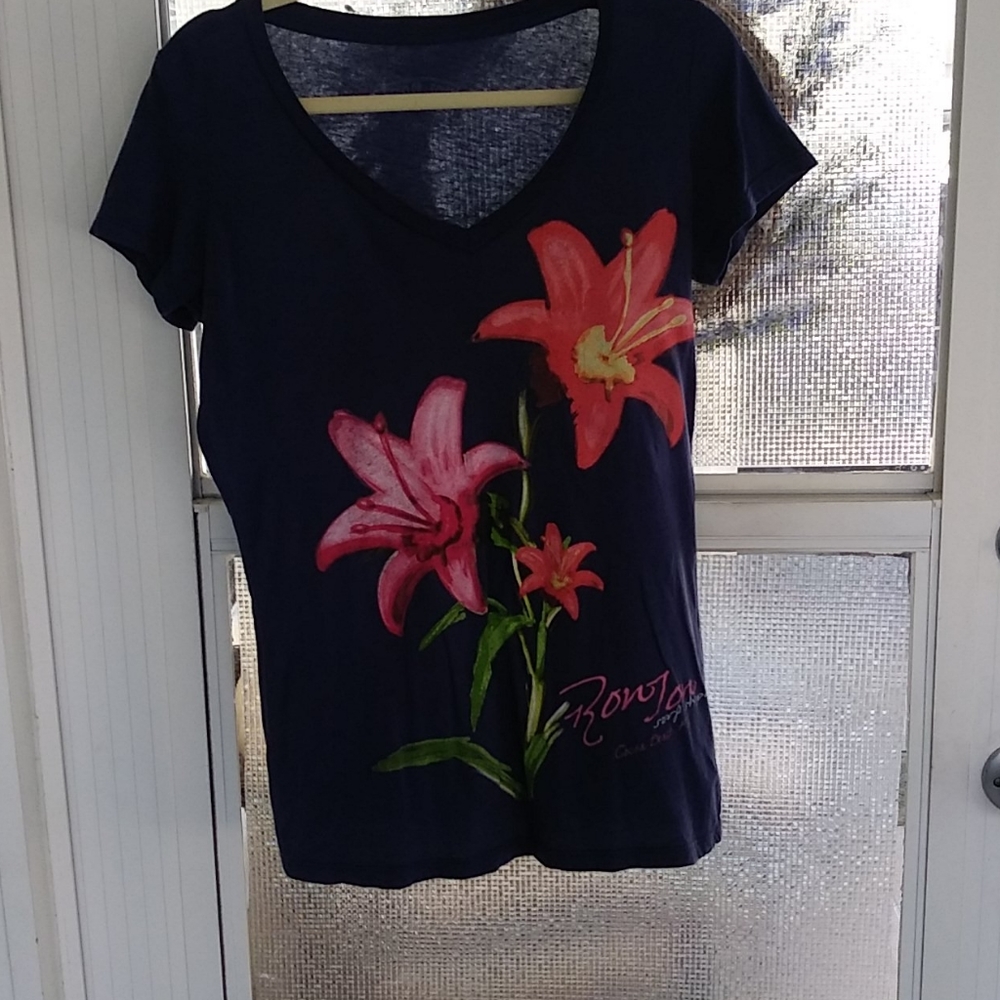 Ron Jon tee womans large